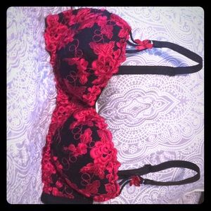 Fredericks of Hollywood water bra size 32B. New!